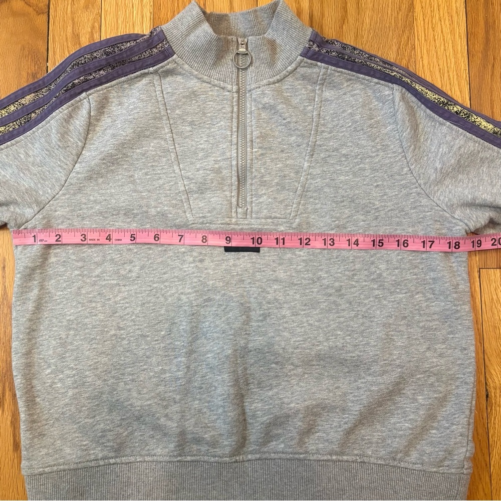 ✨ ADIDAS ✨ Cropped Gray Quarter Zip Sweatshirt Purple Velvet Stripes Size XS - Picture 9 of 10